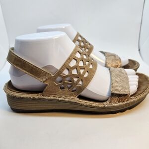Naot Acacia Sandals
